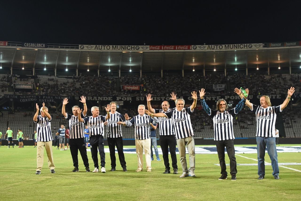 El Kempes fue una fiesta albiazul en la reanudación de la Superliga. Foto: Lucio Casalla / ElDoce.tv