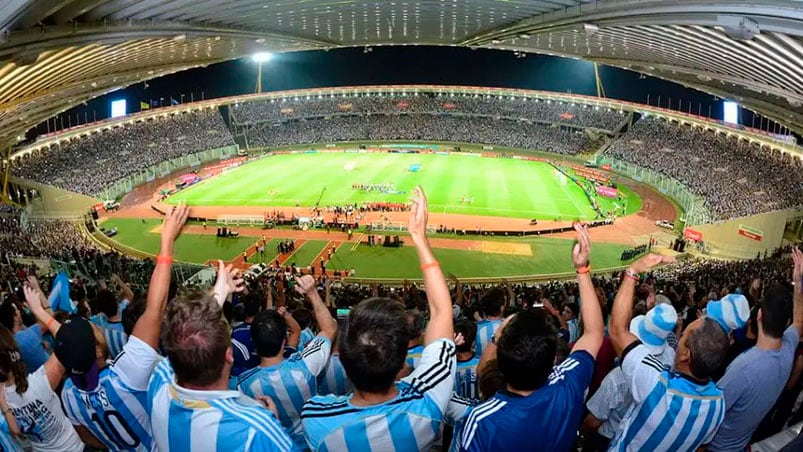 El Kempes podría recibir a la Selección Argentina en noviembre.