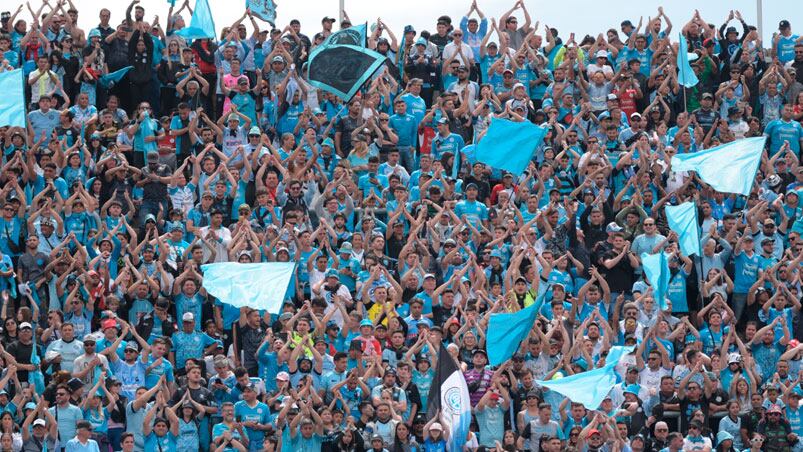 El Kempes recibie a las hinchadas de Belgrano y River. Foto: Lucio Casalla/El Doce.