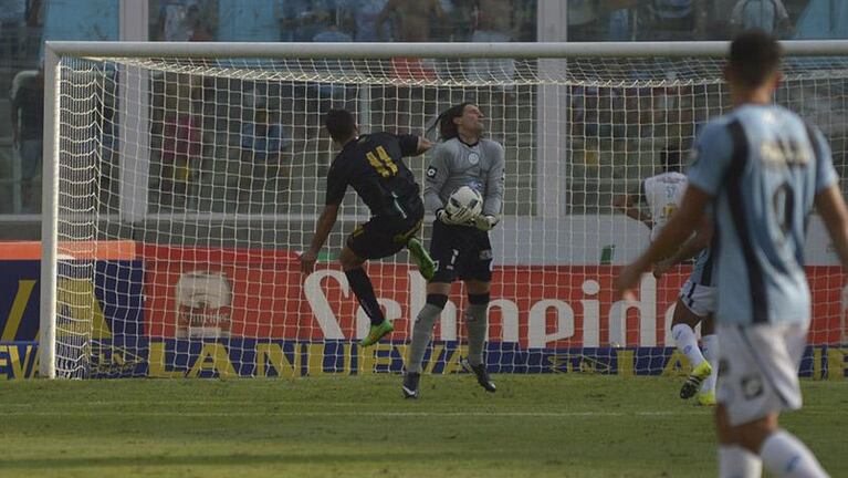 El lado "B" del cumple 40 de Olave en Belgrano-Banfield