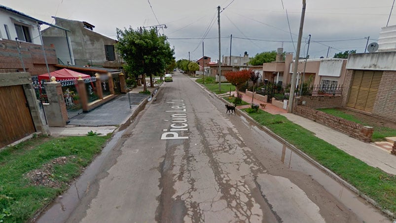 El lamentable hecho tuvo lugar en la calle Picún Leufú al 2200.