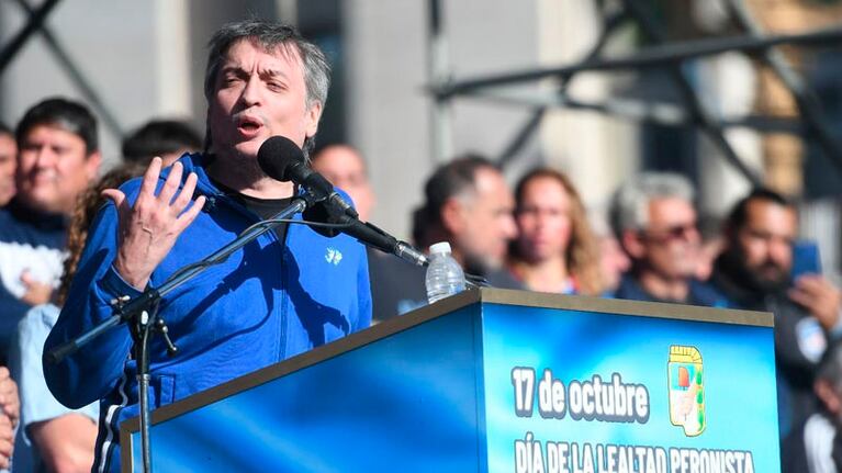 El legislador fue el principal orador en Plaza de Mayo.