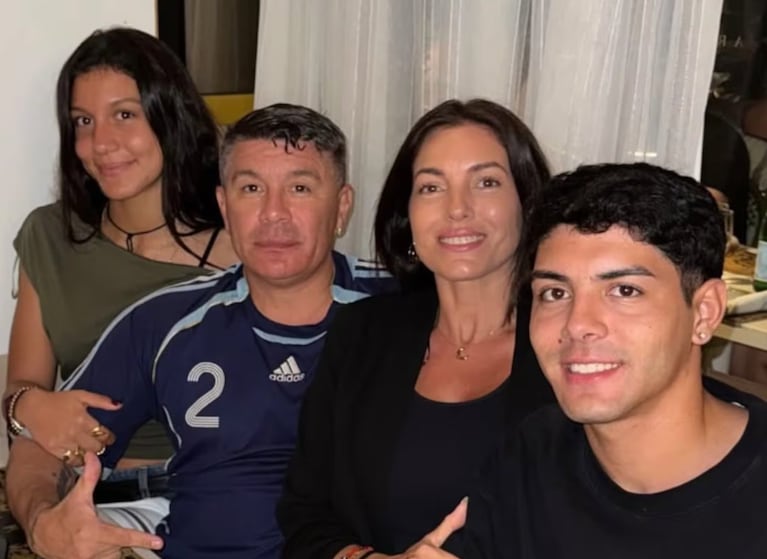 El líder de Damas Gratis se separó de su esposa, Cecilia Calafell.