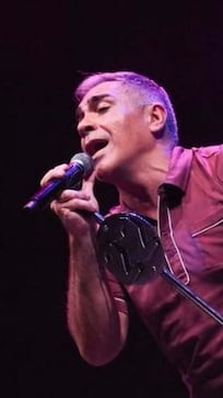 El Loco Amato metió estreno doble y se dio el lujo de reversionar un clásico del Rey Pelusa