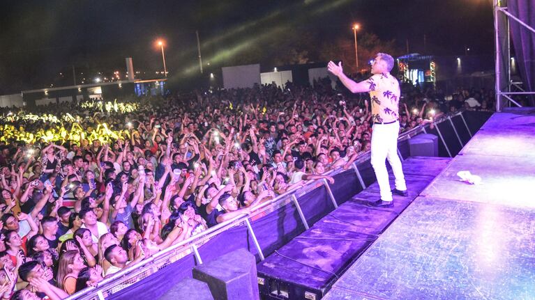 El Loco Amato no podrá hacer el baile en el Deportivo. Se muda a Lofts.