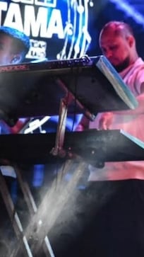 El Loco Amato revivió su último Larguísimo con un enganchado en vivo desde el Deportivo