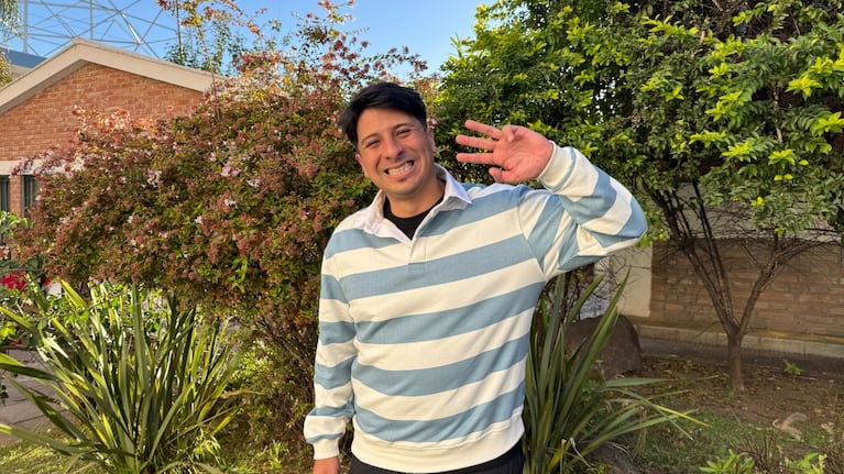 El locutor de Ulises Bueno contó cómo es trabajar con el cuartetero.