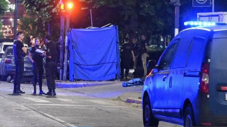 El lugar de la tragedia vial en el centro de Rosario.