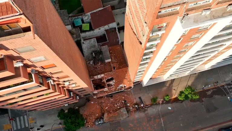 El lugar del derrumbe en Güemes desde el drone de El Doce.