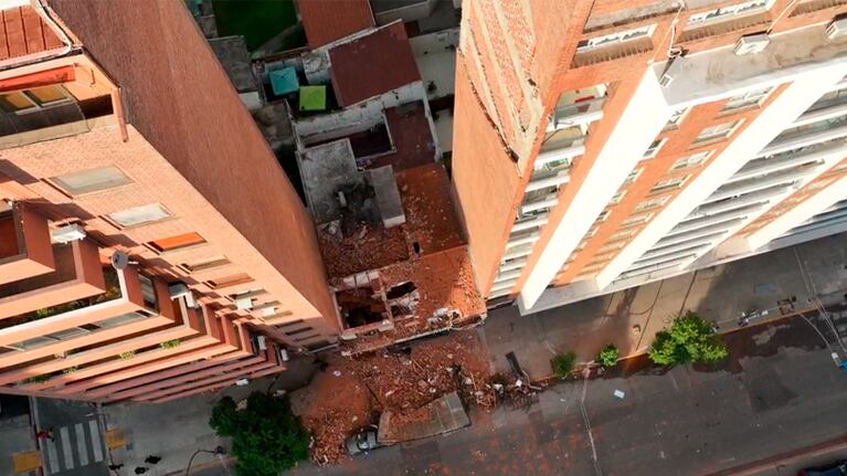 El lugar del derrumbe en Güemes desde el drone de El Doce.