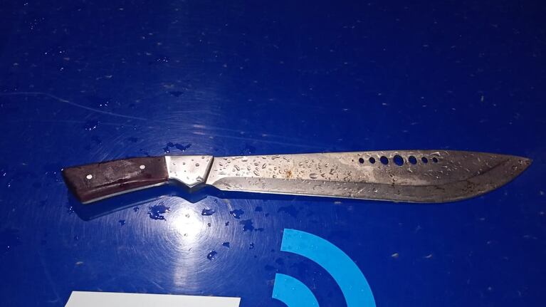 El machete secuestrado a un conductor.