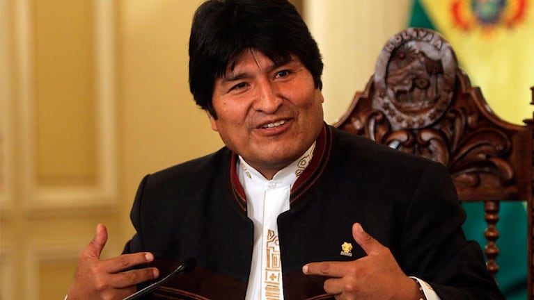 El mandatario boliviano acusó a las redes por "tumbar gobiernos".