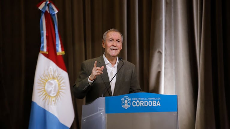 El mandatario no presenta síntomas pero permanecerá tres días aislado.