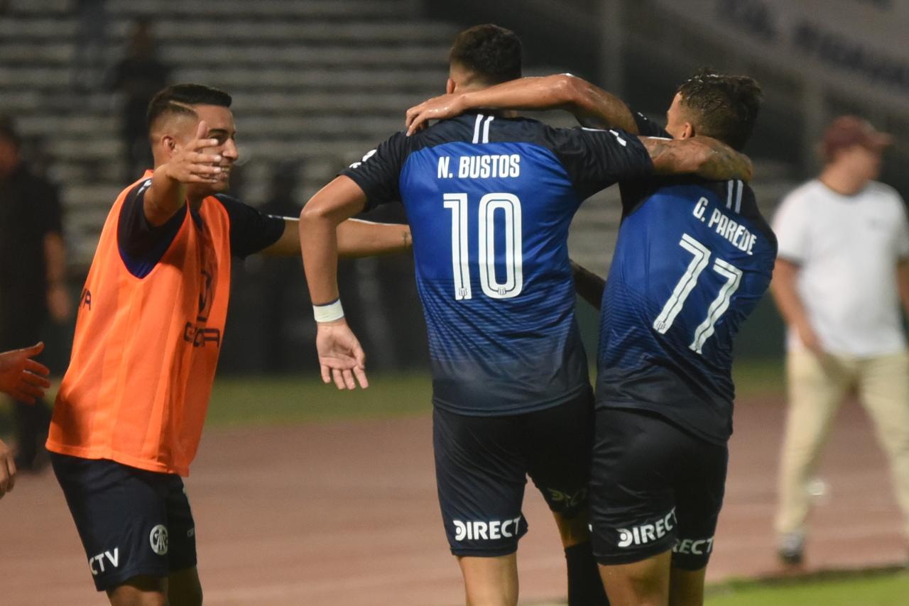 El Matador ganó 2-0 y sueña con las copas. Foto: Lucio Casalla/ElDoce.tv