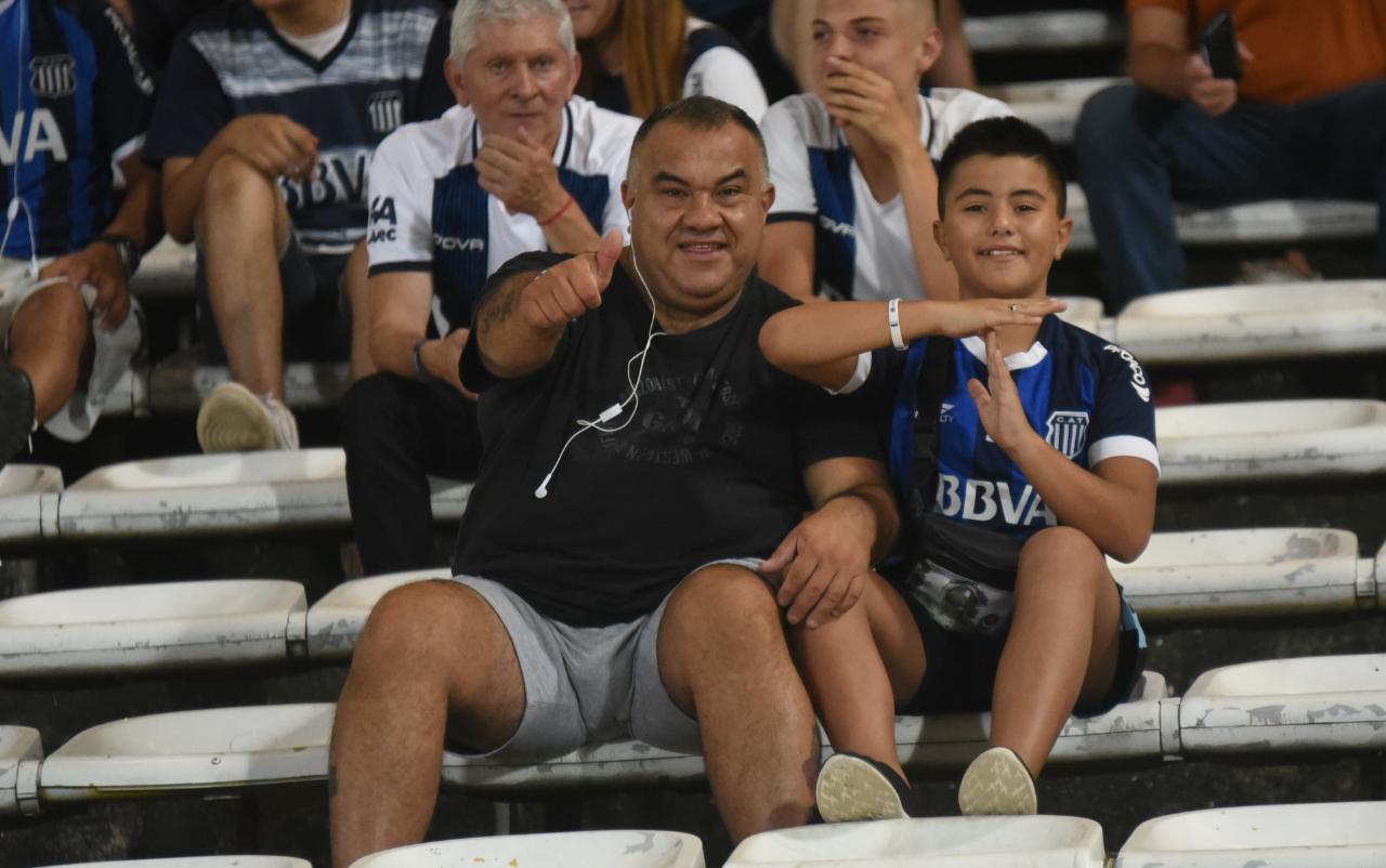 El Matador ganó 2-0 y sueña con las copas. Foto: Lucio Casalla/ElDoce.tv