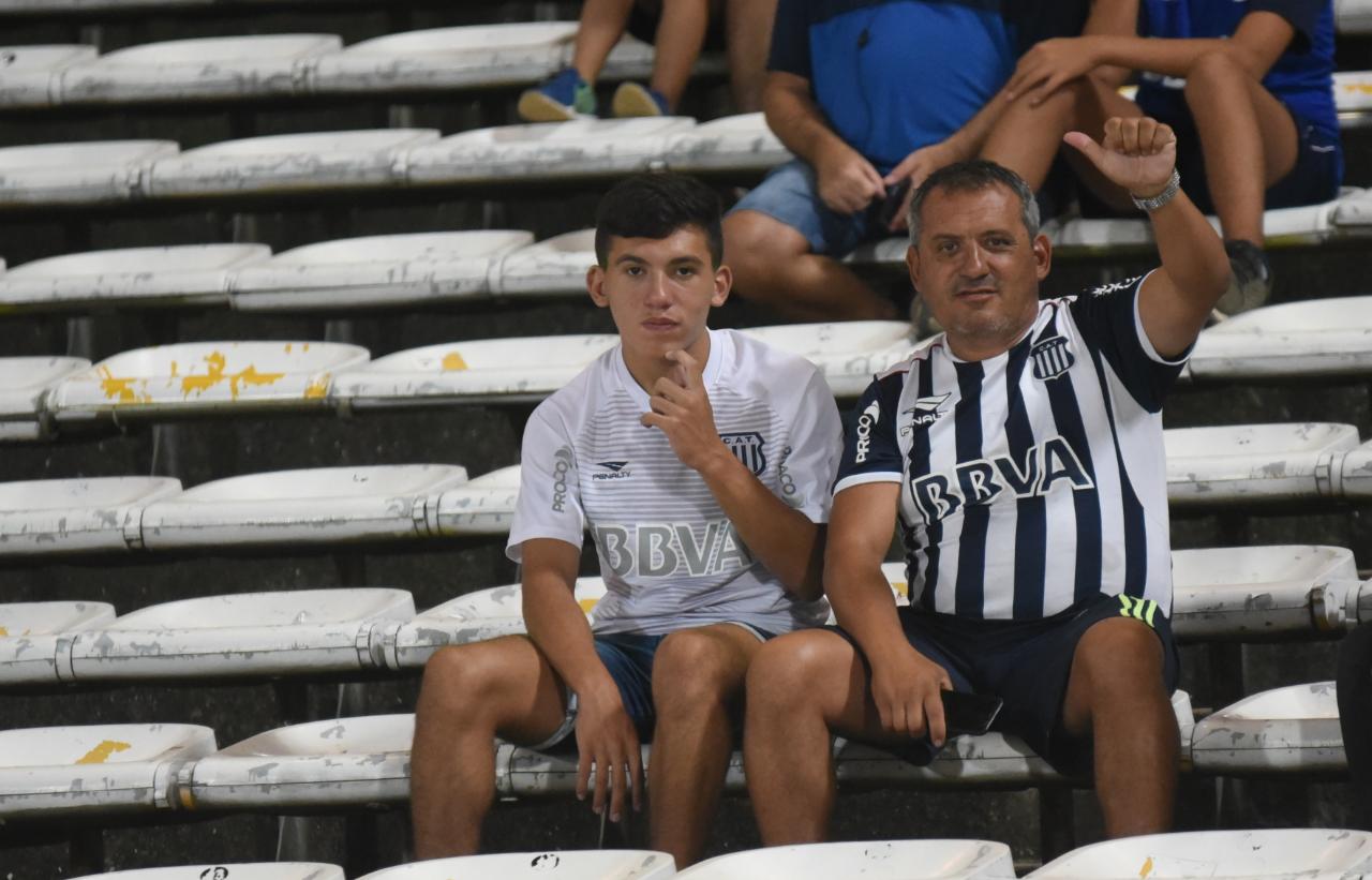 El Matador ganó 2-0 y sueña con las copas. Foto: Lucio Casalla/ElDoce.tv