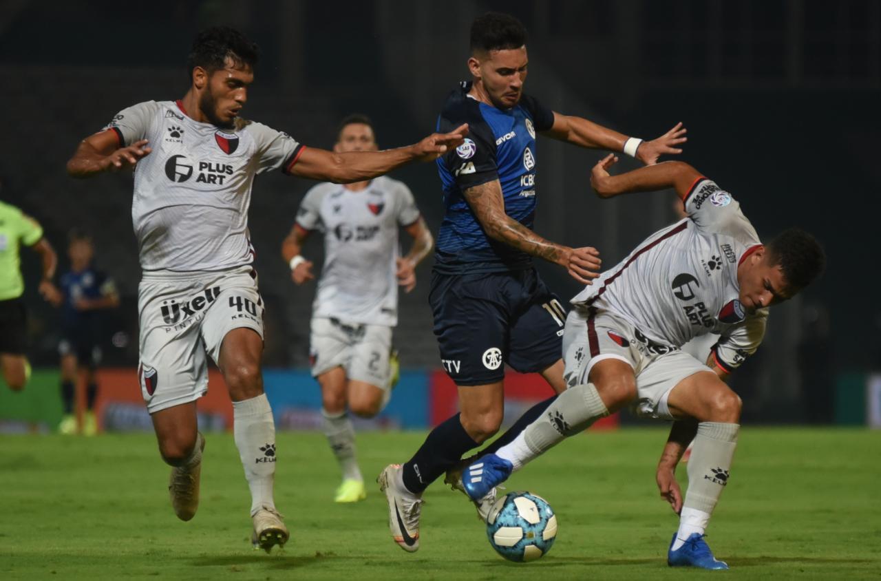 El Matador ganó 2-0 y sueña con las copas. Foto: Lucio Casalla/ElDoce.tv