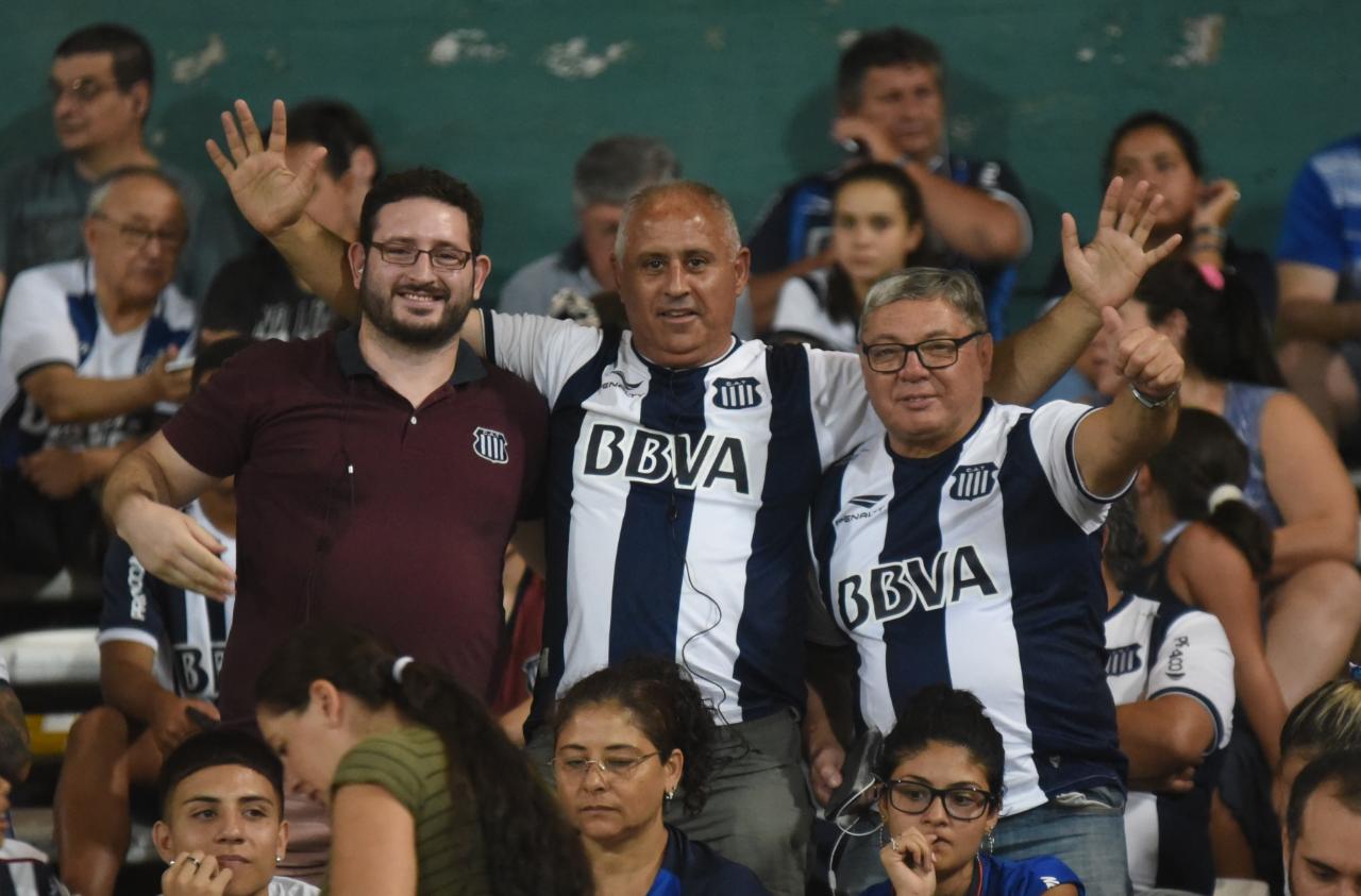 El Matador ganó 2-0 y sueña con las copas. Foto: Lucio Casalla/ElDoce.tv