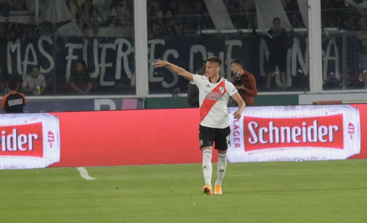 El Matador no aprovechó la ventaja y terminó perdiendo ante su gente. Fotos: Lucio Casalla/ElDdoce.tv.