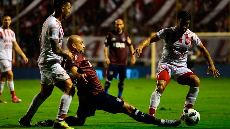 El Matador nunca encontró su juego y el Tatengue lo liquidó en el segundo tiempo. 