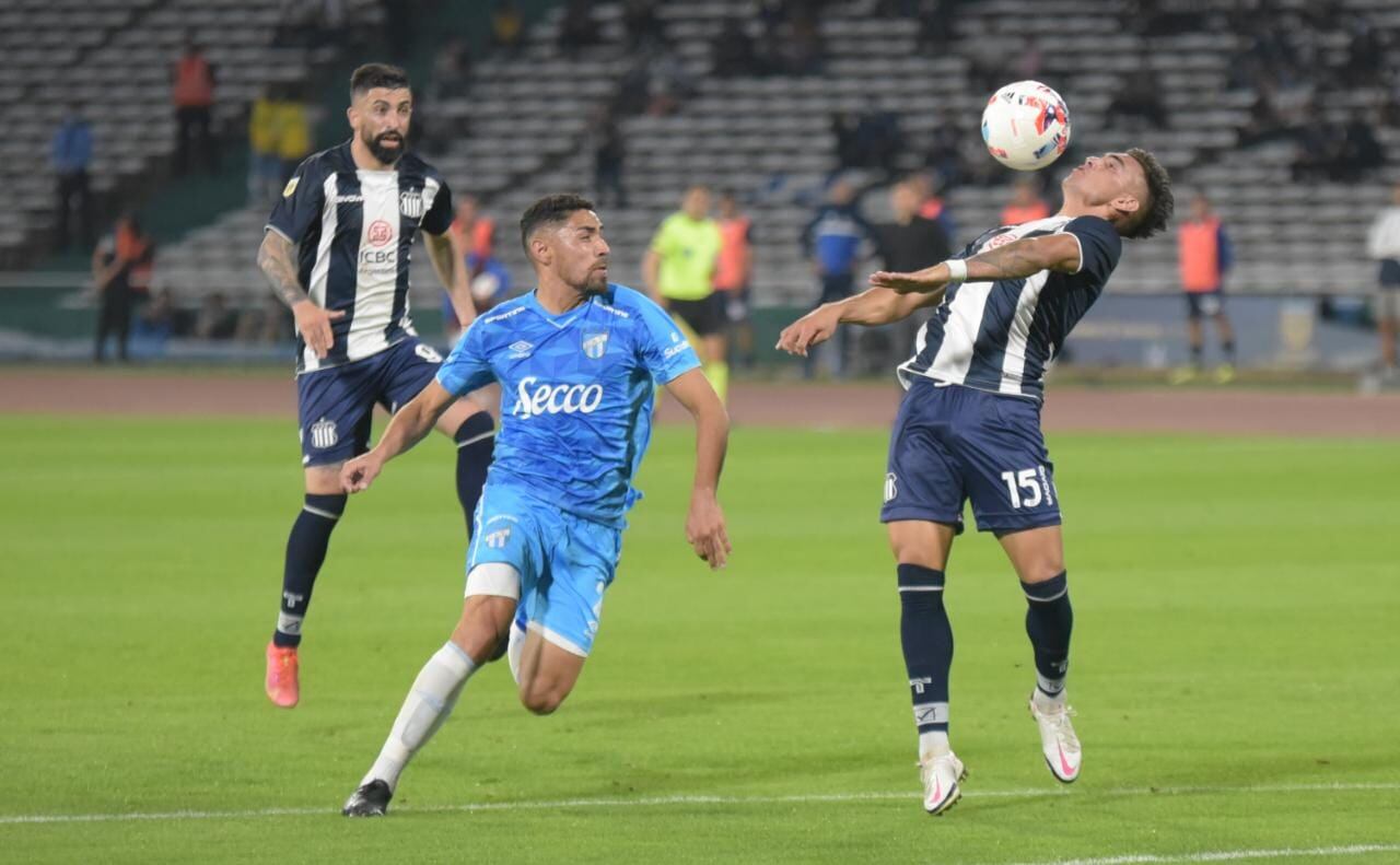 El Matador quedó muy cerca del líder del torneo. Fotos: Lucio Casalla/ElDoce.tv