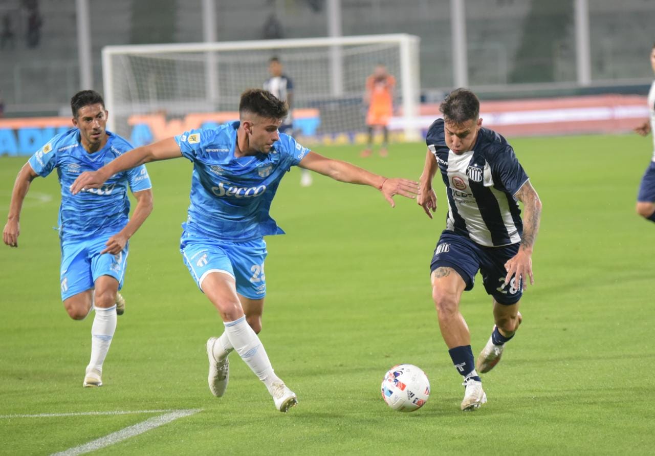 El Matador quedó muy cerca del líder del torneo. Fotos: Lucio Casalla/ElDoce.tv