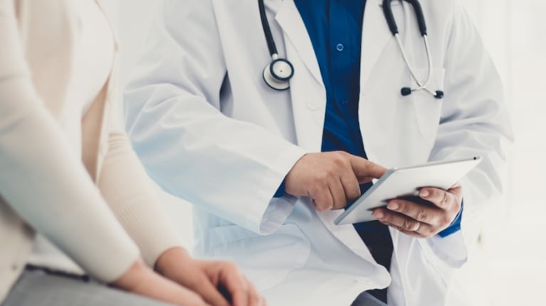 El médico es oriundo de la ciudad de Alta Gracia.