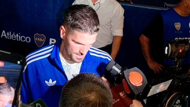 El mediocampista habló antes de retirarse del estadio. Imagen: captura El Doce.