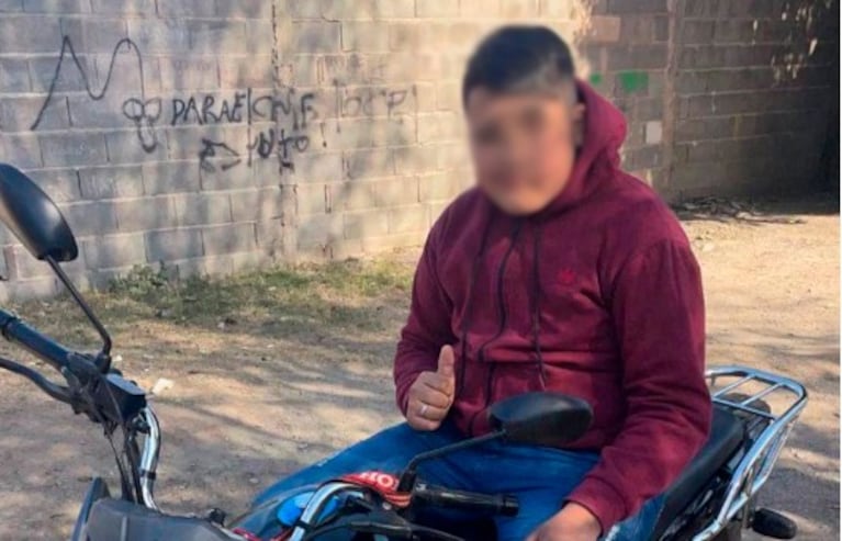 El menor de 14 años está internado en el Hospital de Niños.