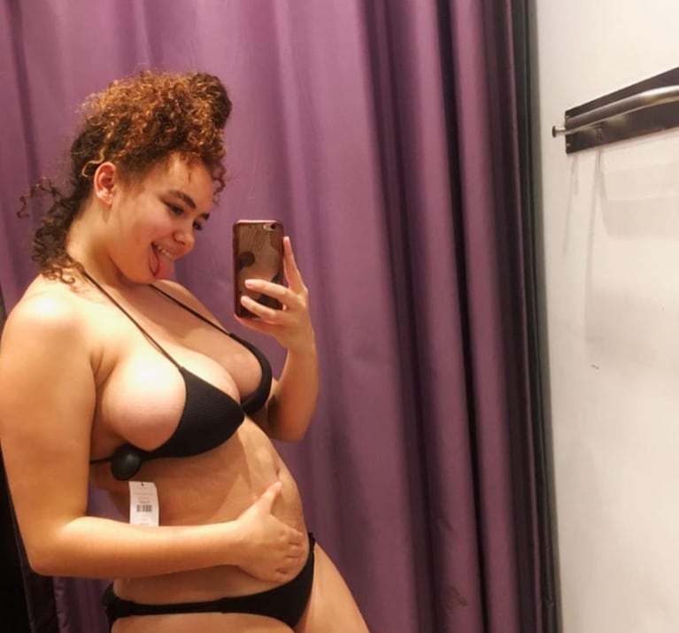 El mensaje de una modelo de talla grande a los que diseñan bikinis