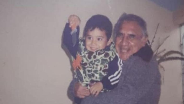 El mensaje del abuelo que vio a su nieto recibirse por Zoom: “Sos mi vida”
