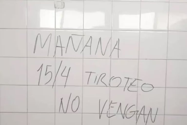 El mensaje que apareció en el baño de un colegio de La Falda, Córdoba.