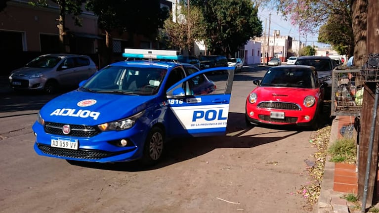 El Mini Cooper que utilizó para la salidera bancaria.