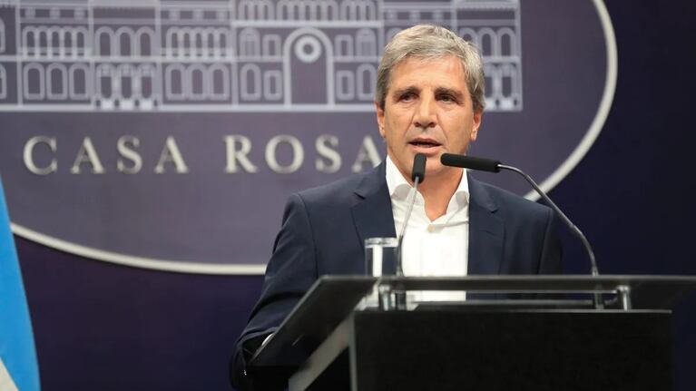 El ministro de Economía Luis Caputo.