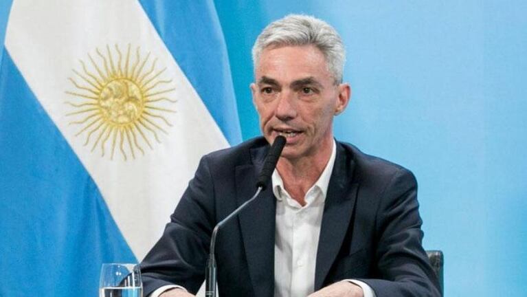 El ministro de Transporte anunció la posible fecha de regreso de vuelos en Argentina