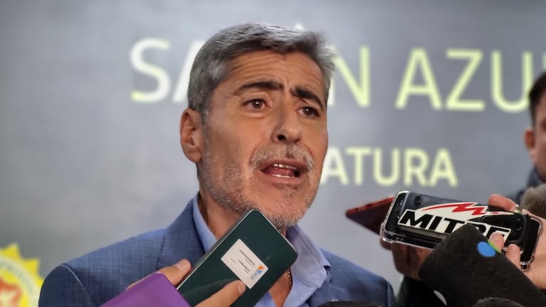 El ministro Quinteros, ante otro escándalo en la Policía.