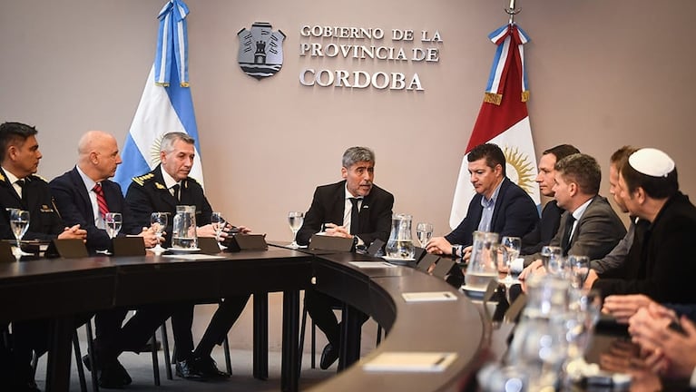 El ministro Quinteros llevó tranquilidad sobre la situación en Córdoba.