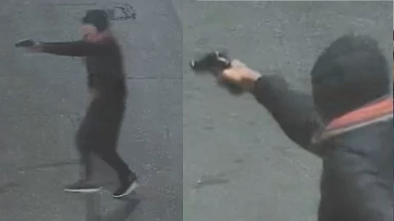 El momento del asalto a punta de pistola.
