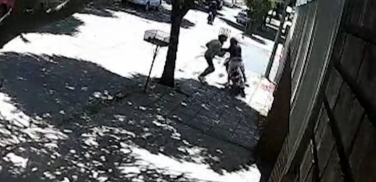 El momento del robo en Villa Azalais.