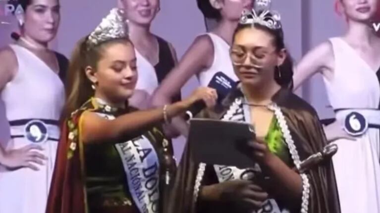 El momento en el que las jóvenes hicieron el descargo.