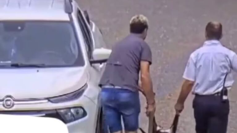 El momento en que sacaron al animal del barrio cerrado.