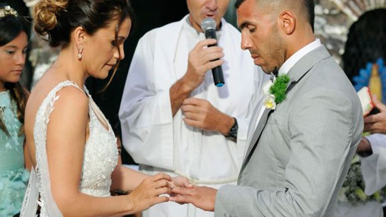 El momento inolvidable de Tevez y su mujer.