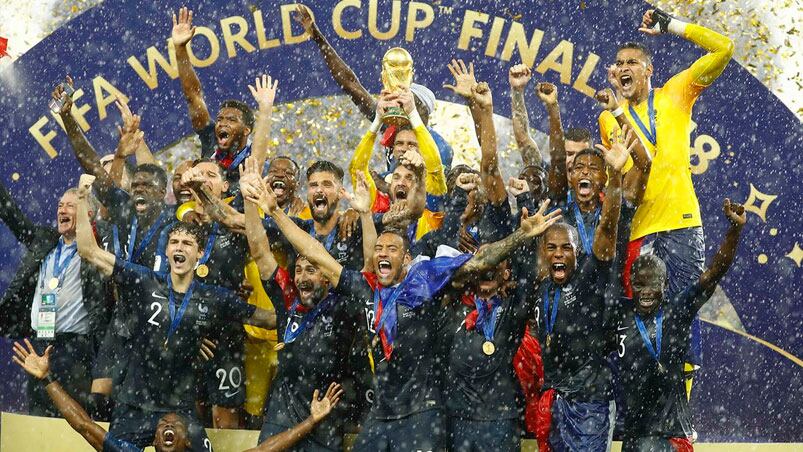 El momento más esperado: Francia levantó la copa del Mundo. / Foto: L´equipe.