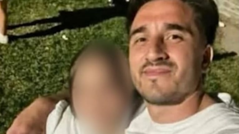 El motociclista fue arrastrado varios metros y falleció casi en el acto.