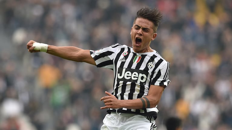 El mundo del fútbol habla de Dybala.