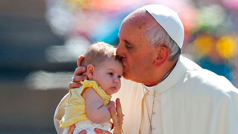 El mundo habla de la decisión del Papa Francisco.