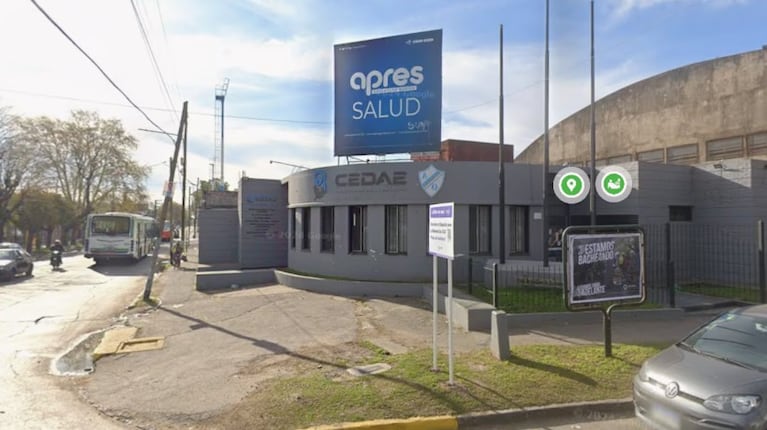 El nene de 8 años está grave tras la caída de un arco.