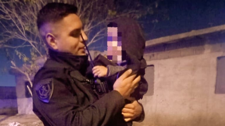 El nene fue salvado por policías en barrio Ciudad de Mis Sueños.