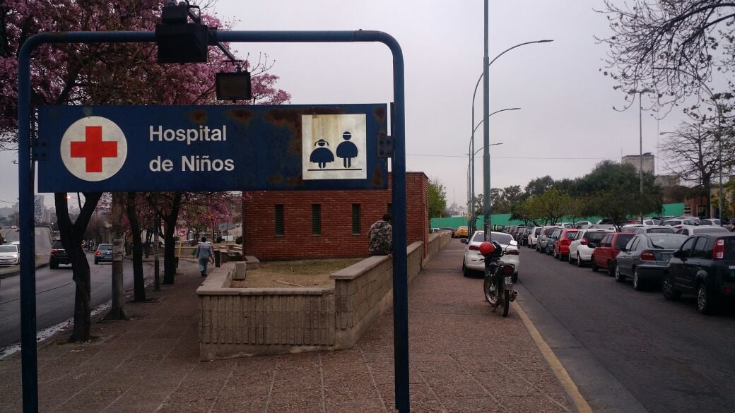 El nene murió en el Hospital de Niños por las graves heridas.