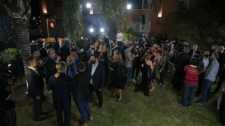 El noticiero de El Doce celebra dos décadas liderando el rating nocturno de la TV cordobesa. Fotos: Lucio Casalla.